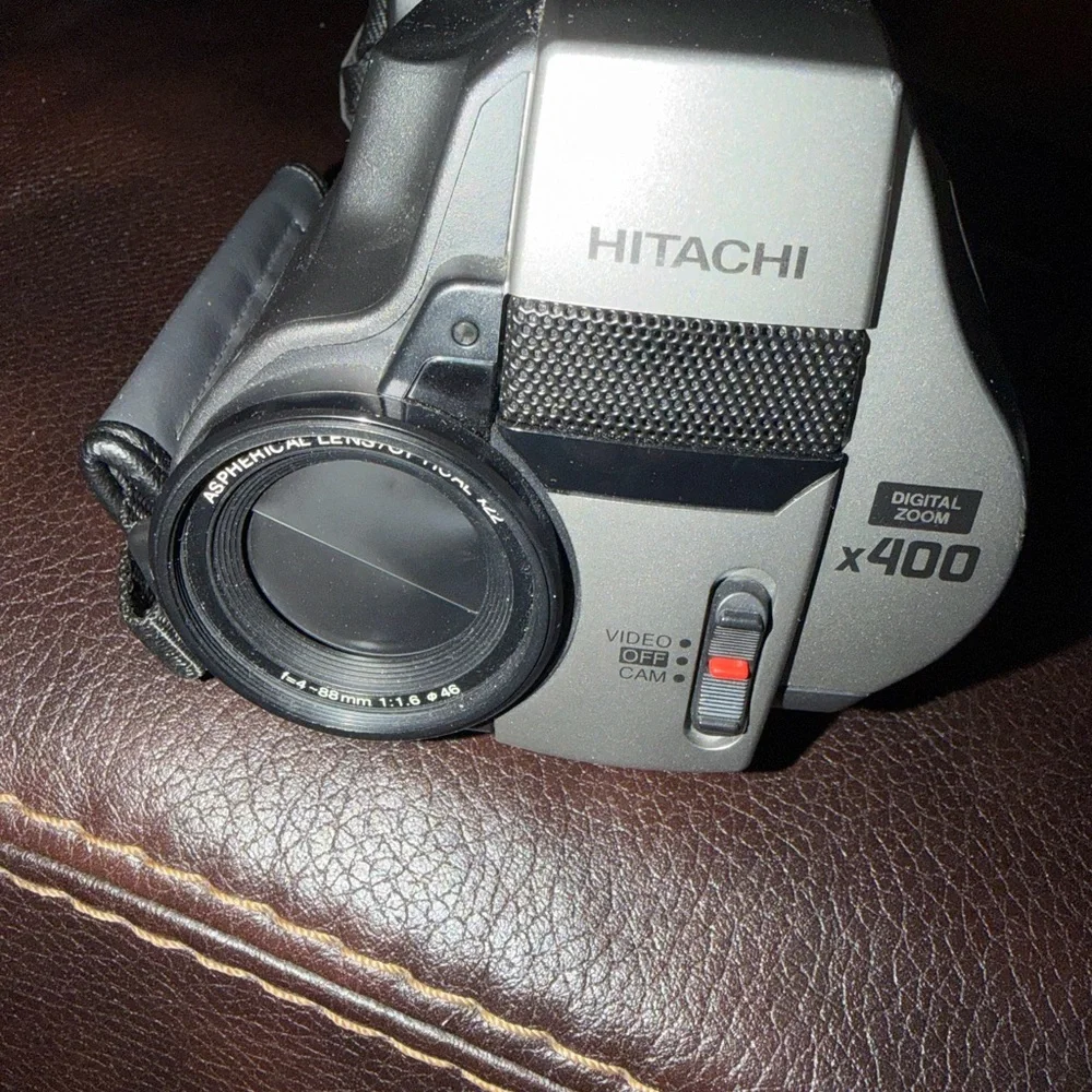 Hitachi Silver and Black 8mm Video Camcorder - Compact Handheld Recorder